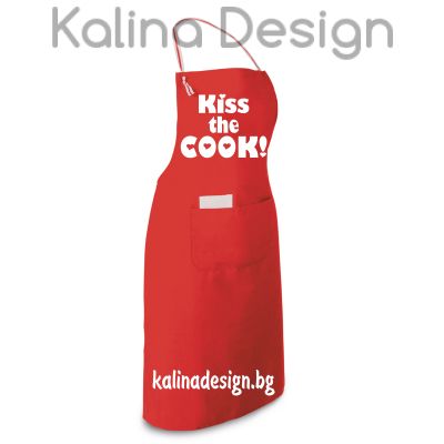 Престилка с надпис Kiss the COOK